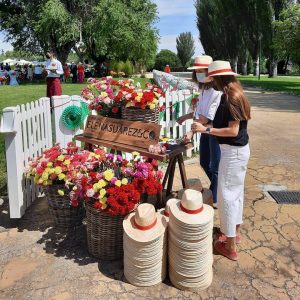 bienvenida Flores Feria