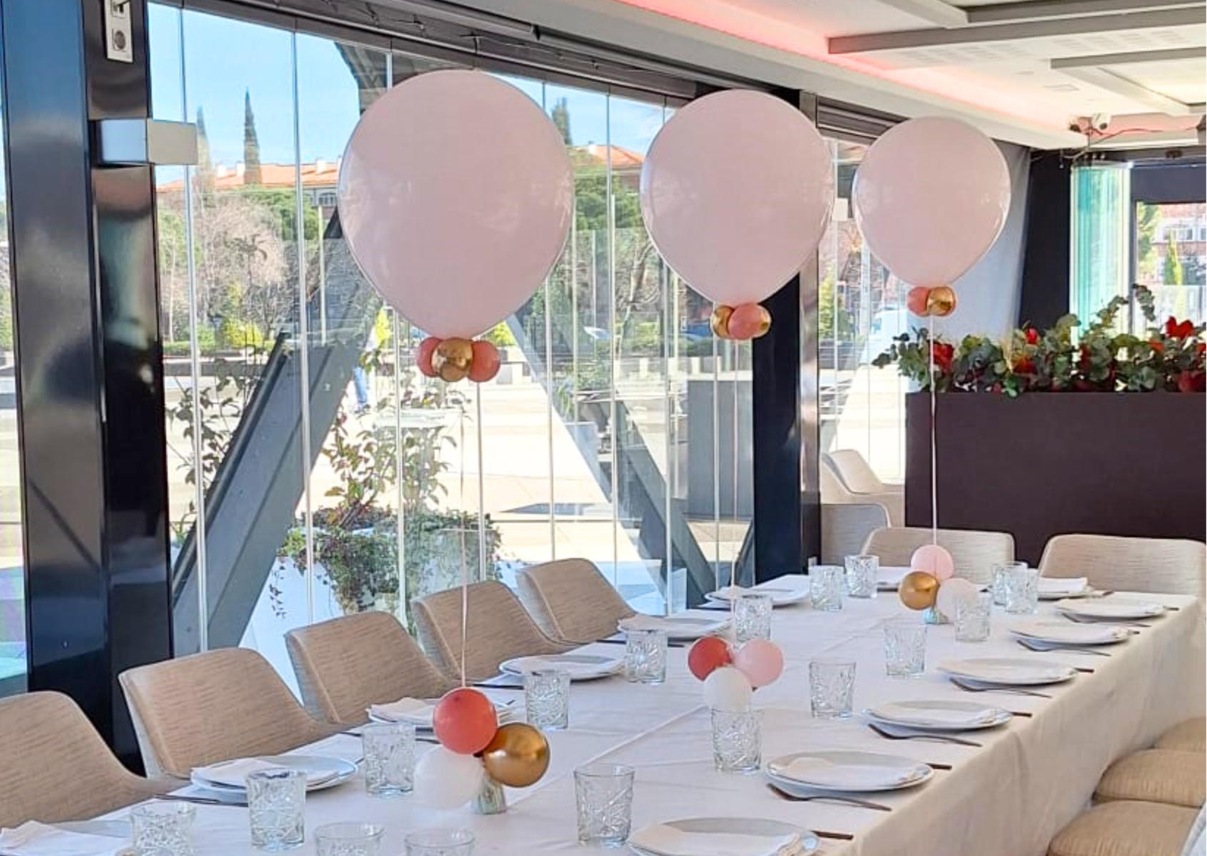 centros de mesa con globos